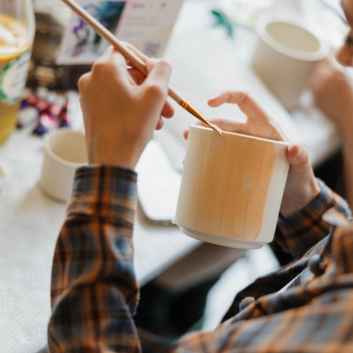 Kolibri Creatives | Malerpakke til maling 4 urtepotter + sukkulenter | til 4 personer | Begyndende kunstner